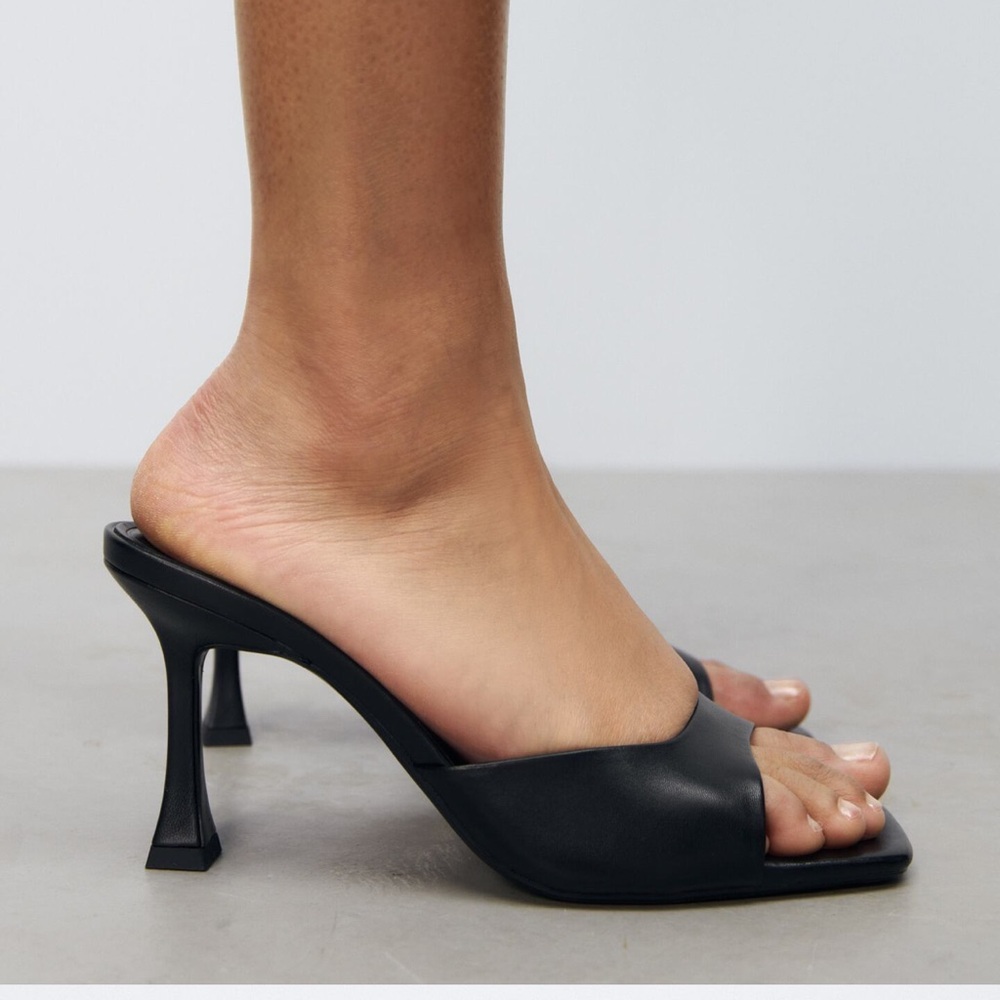 Zara black mules
